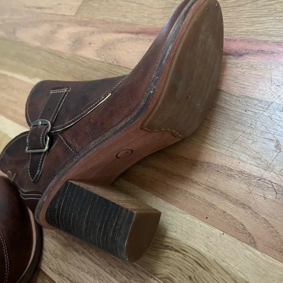 Timberland Heeled Ankle Booties Size 7 Brand New (no box) - Picture 4 of 6